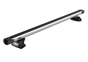 Thule Dakdragers | LYNK & CO 01 5-dr SUV 2019- met dakrailing voorzien van Thule SlideBar Evo Aluminum